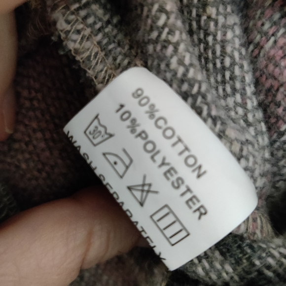 XL Aztec Patterned Shacket - Picture 3 of 9